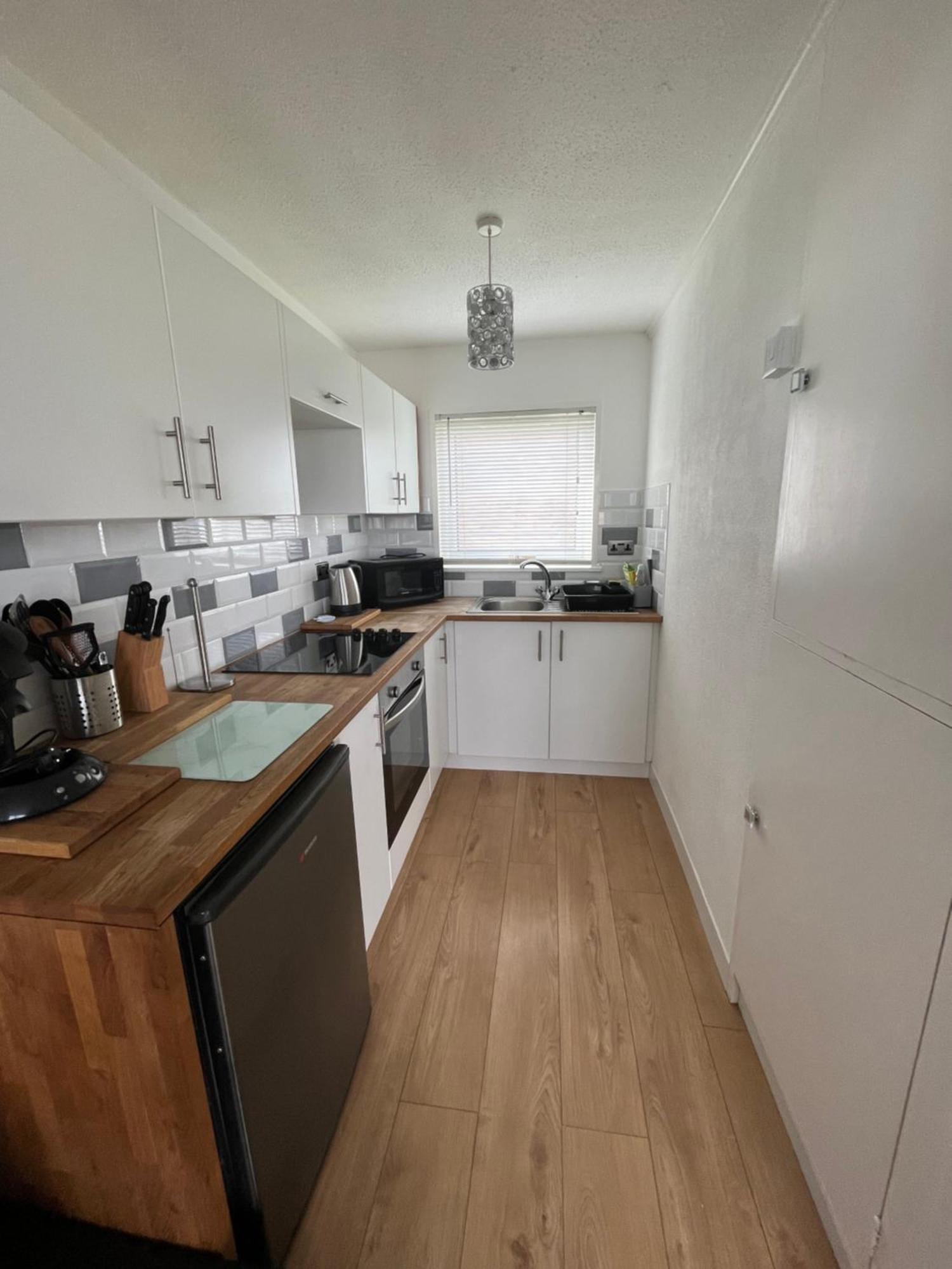 Signature, Scratby - Two Bed Chalet, Sleeps 7, Free Wi-Fi, Bed Linen And Towels Included, Pets Welcome And Onsite Entertainment Available ภายนอก รูปภาพ